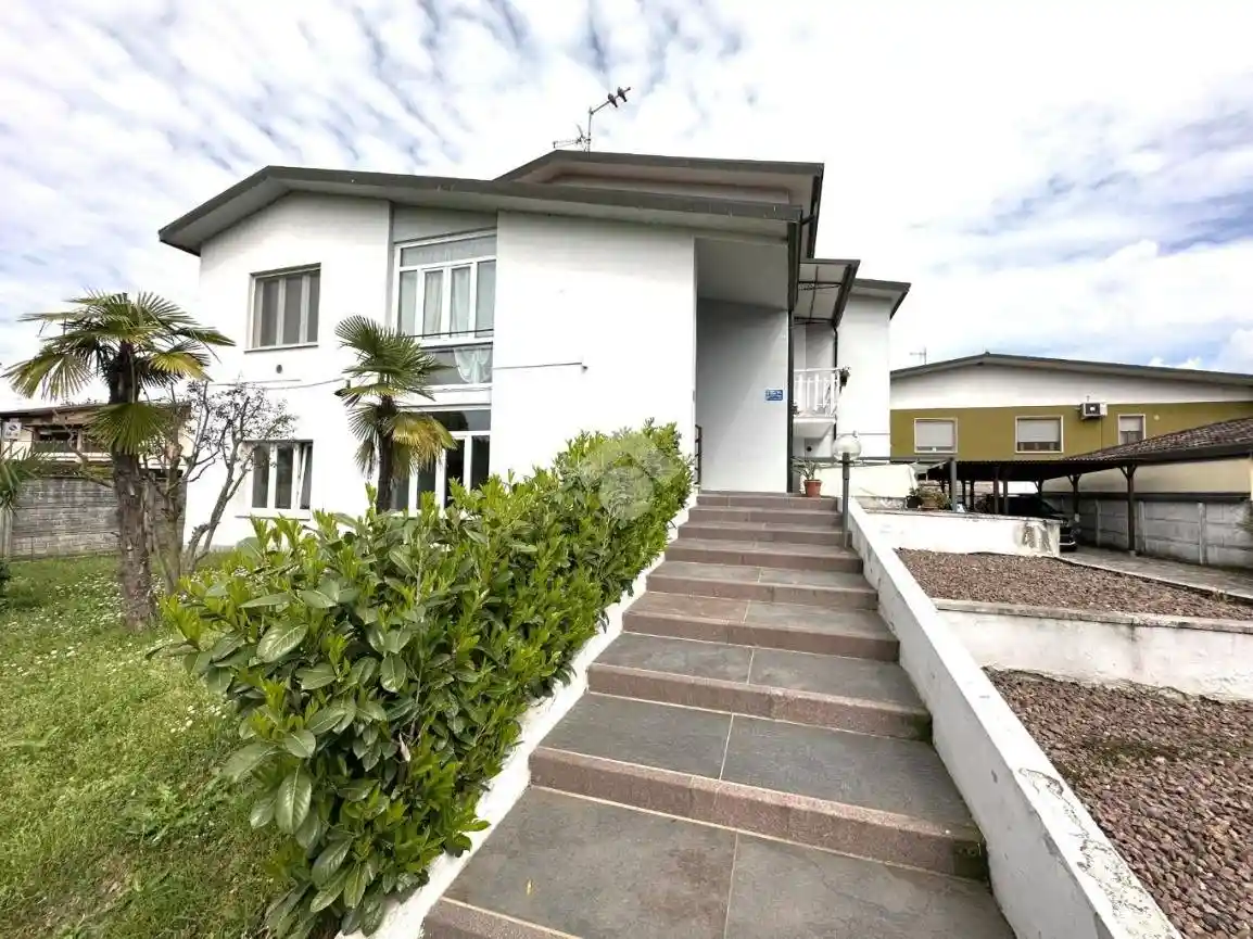 Villa in vendita a Trescore Cremasco