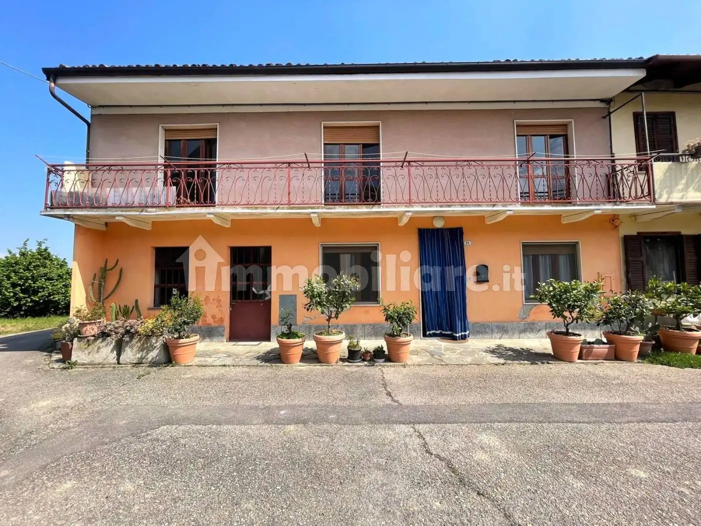 Villa in vendita a Montà