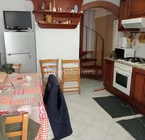 Casa indipendente in vendita a Castelnuovo Magra