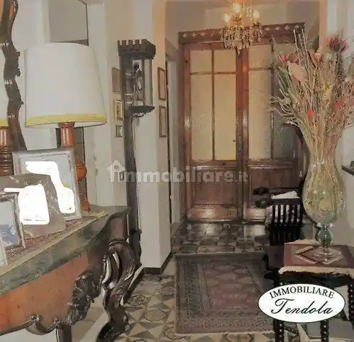 Appartamento in vendita a Carrara