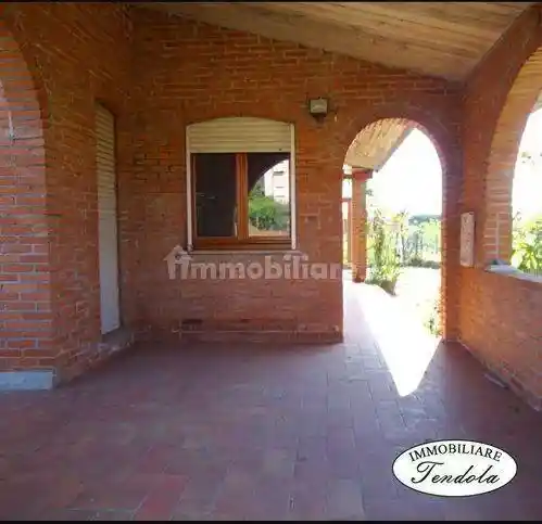 Villa in vendita a Castelnuovo Magra