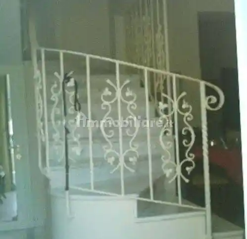 Villa in vendita a Carrara