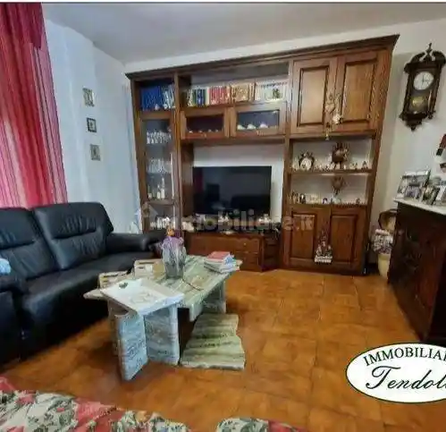 Appartamento in vendita a Luni