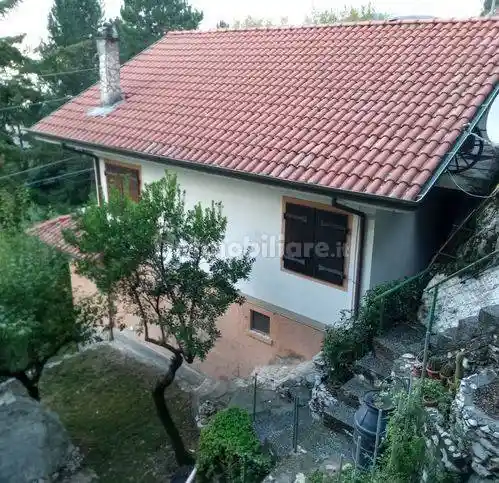 Villa in vendita a Massa