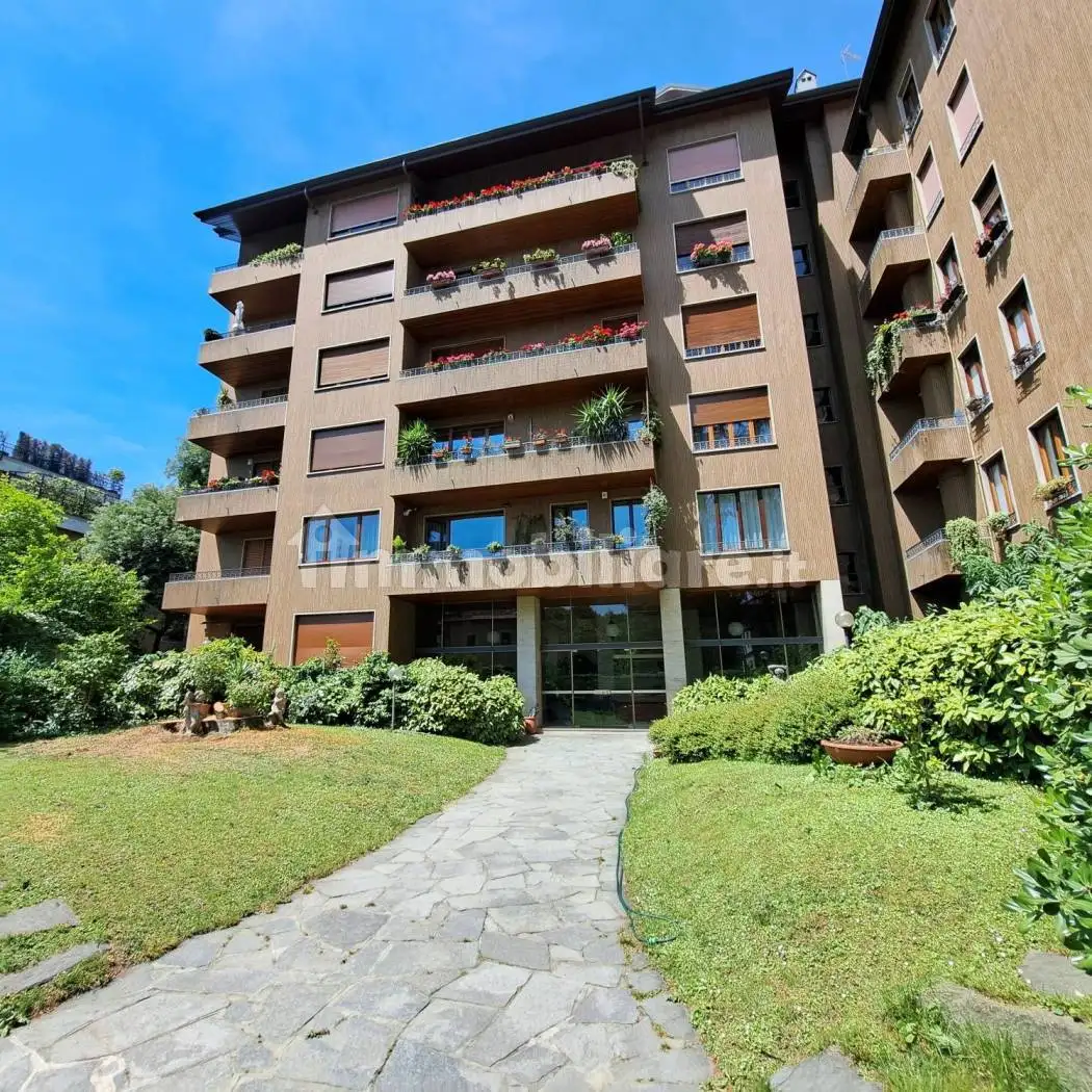 Attico - Mansarda in affitto a Monza