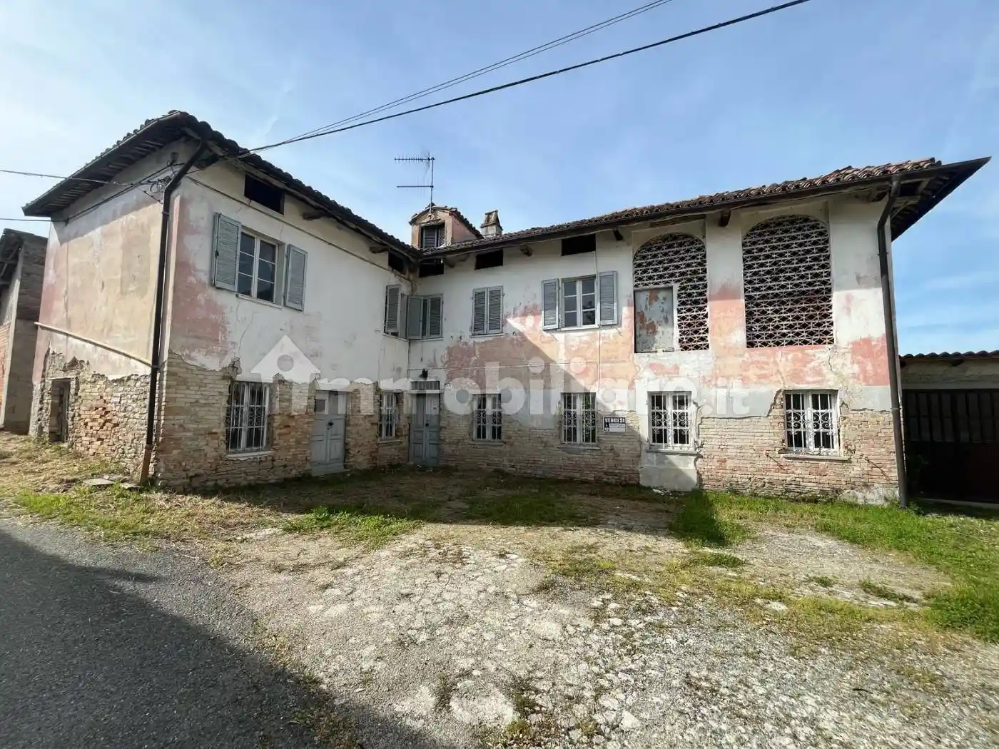 Rustico - Casale in vendita a Canelli