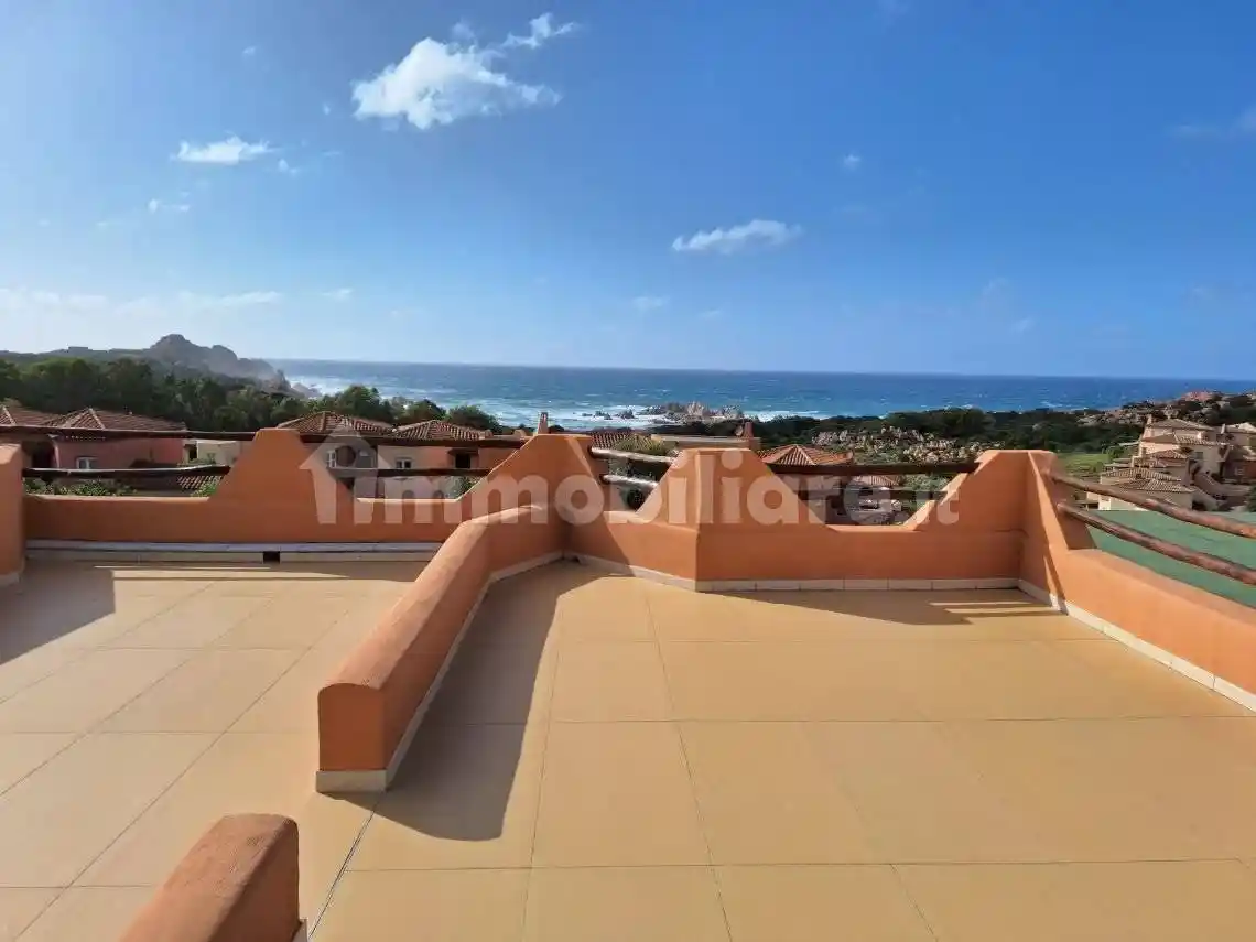 Villa in vendita a Trinità d'Agultu e Vignola