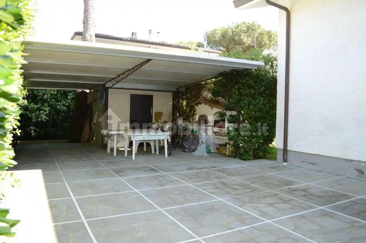 Villa unifamiliare via Palmiro Togliatti, Caranna, Forte dei Marmi - foto 4