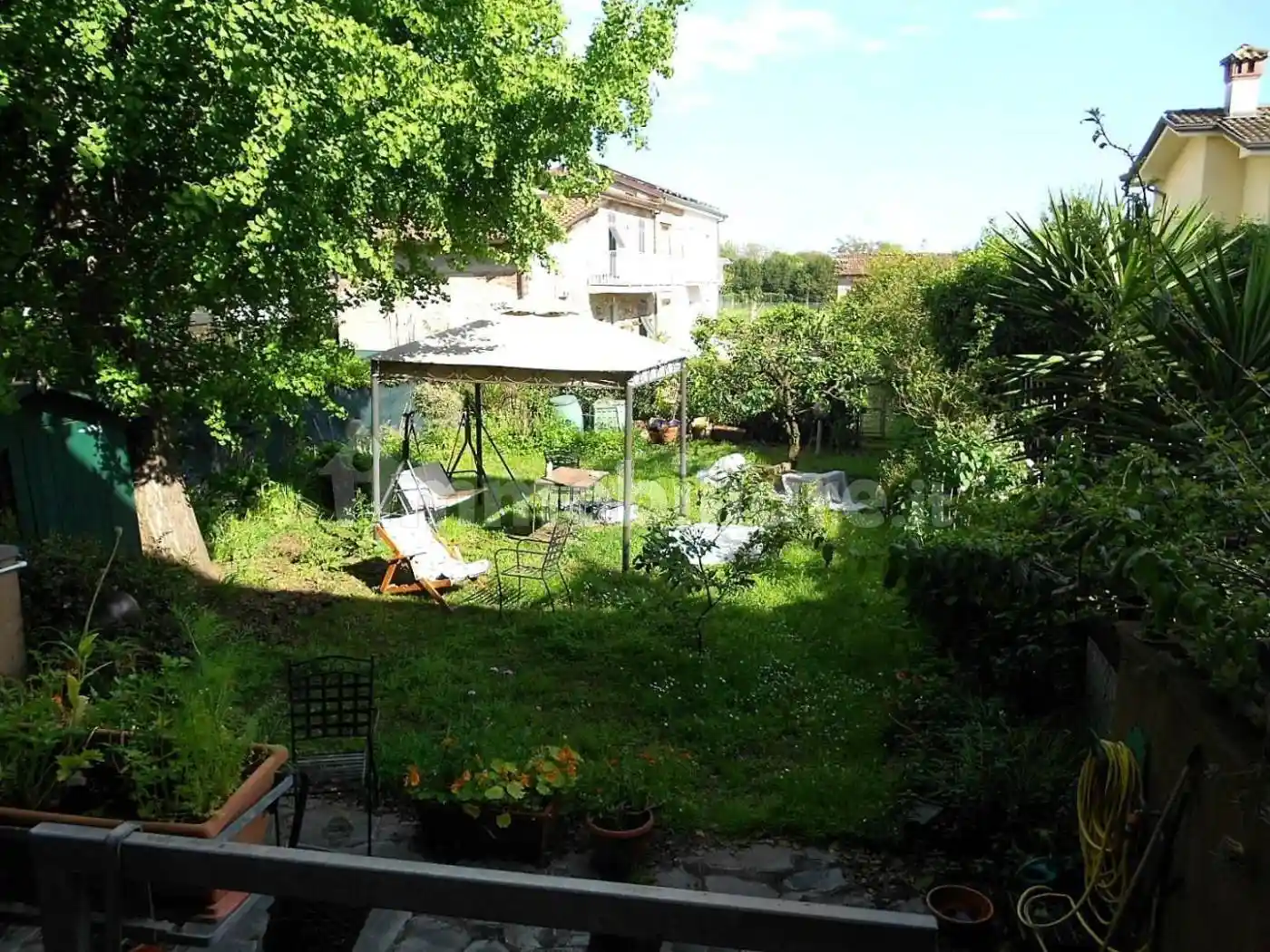 Villetta a schiera in vendita a Massa