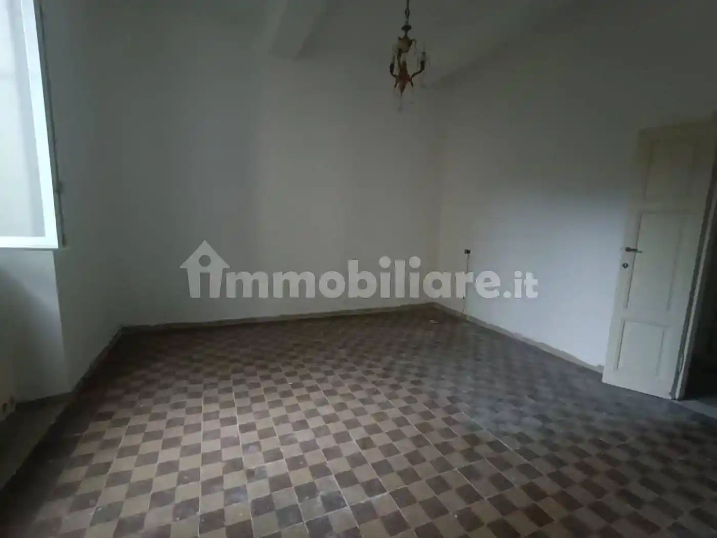 Appartamento in vendita a Carrara