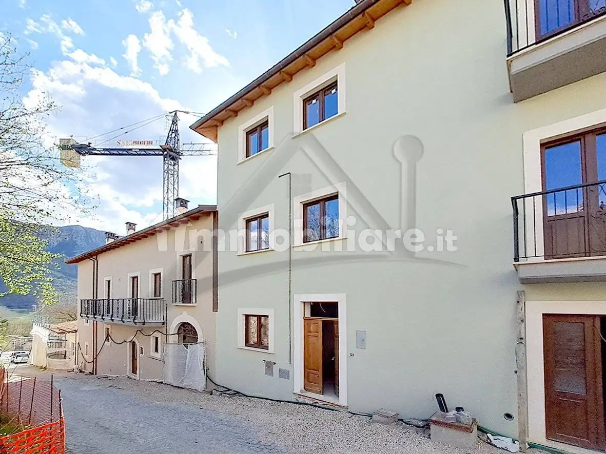 Casa indipendente in vendita a Sant'Eusanio Forconese