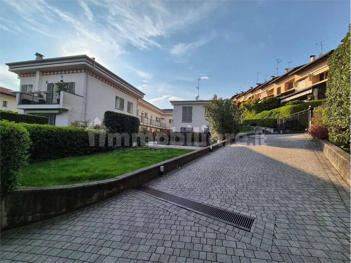 Appartamento in vendita a San Fermo della Battaglia