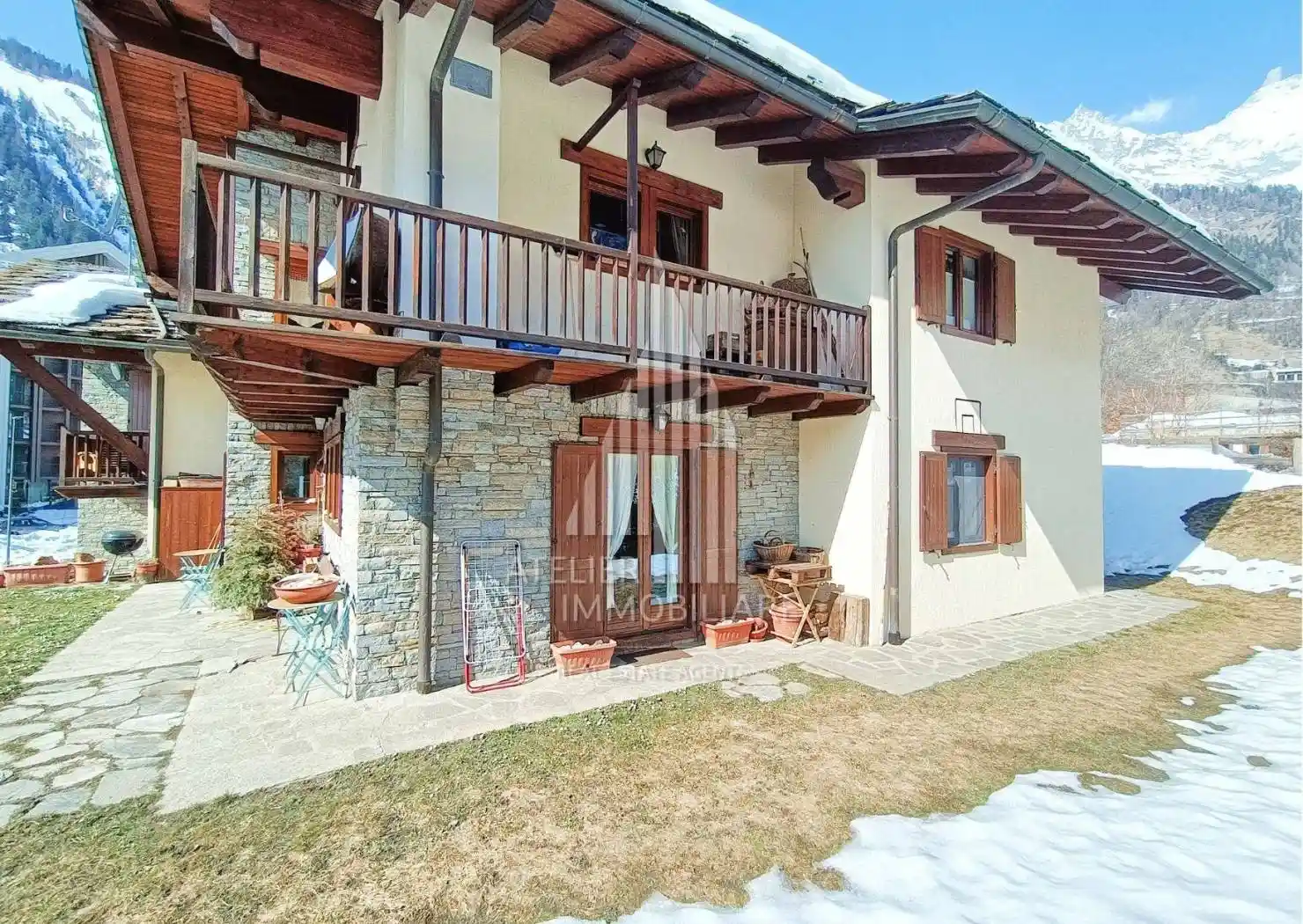 Appartamento in vendita a Courmayeur