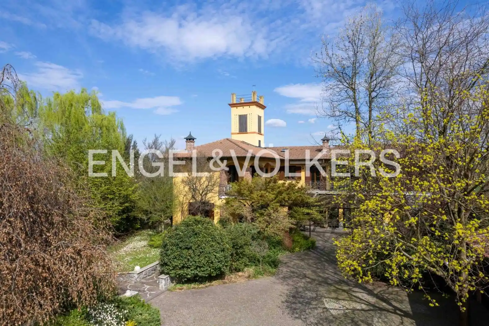 Rustico - Casale in vendita a Magnago