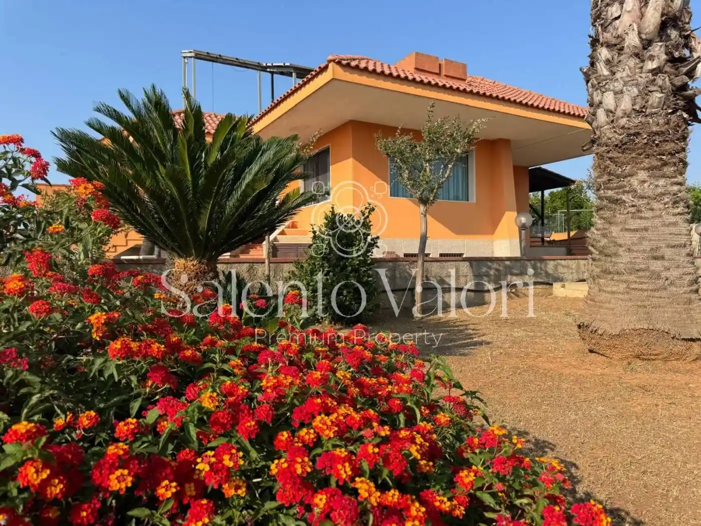 Villa in vendita a Parabita