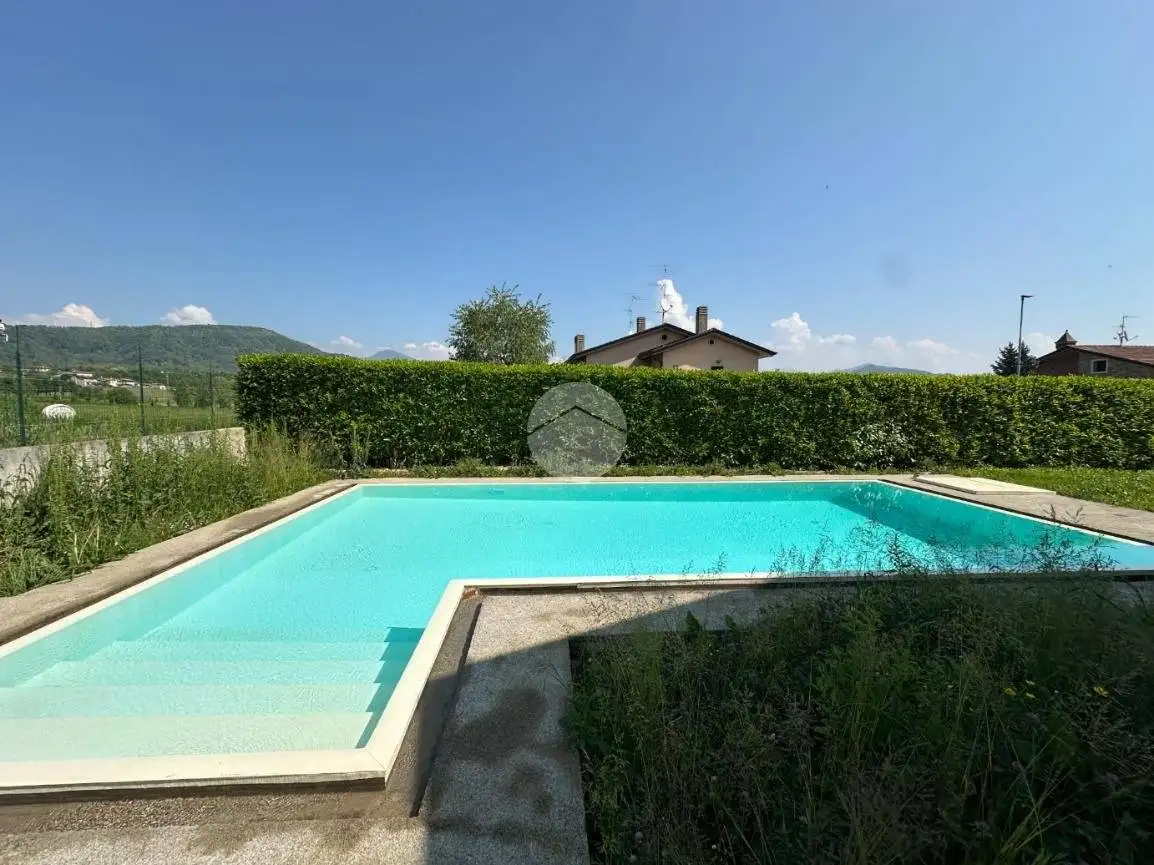 Villa bifamiliare via don giuseppe ferrari 7, Torbiato, Adro - foto 5