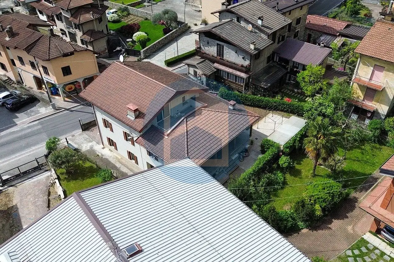 Villa unifamiliare via Nazionale, 136, Cedegolo - foto 4