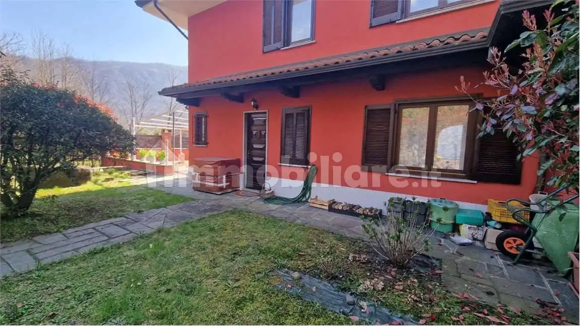Villa a schiera Fraz Ramate, Gabbio Cereda Ramate, Casale Corte Cerro - foto 2