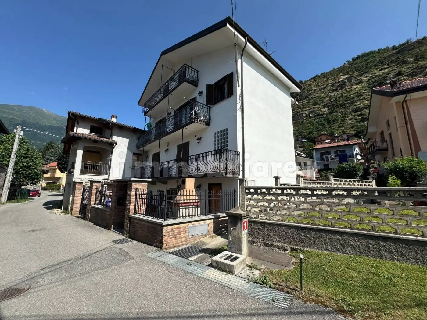 Casa indipendente in vendita a Mompantero