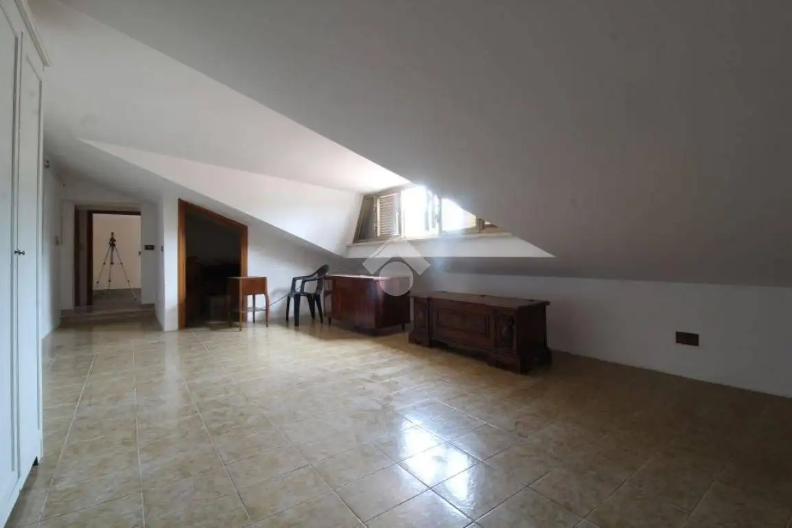 Bilocale piazza Vittorio Emanuele III, Centro, Castelnuovo di Farfa - foto 5