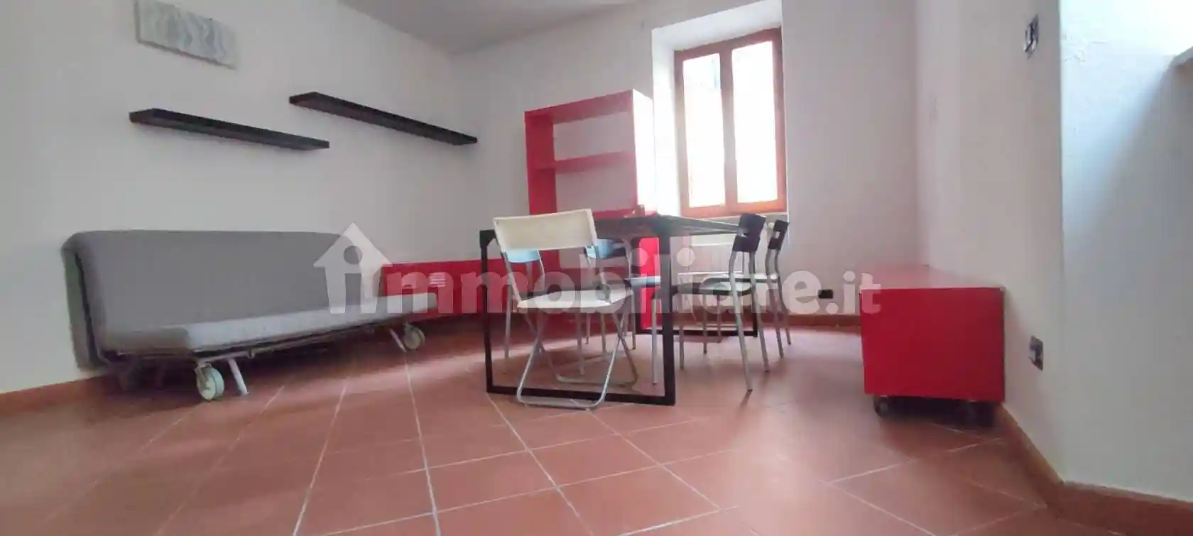 Appartamento in affitto a Sarzana