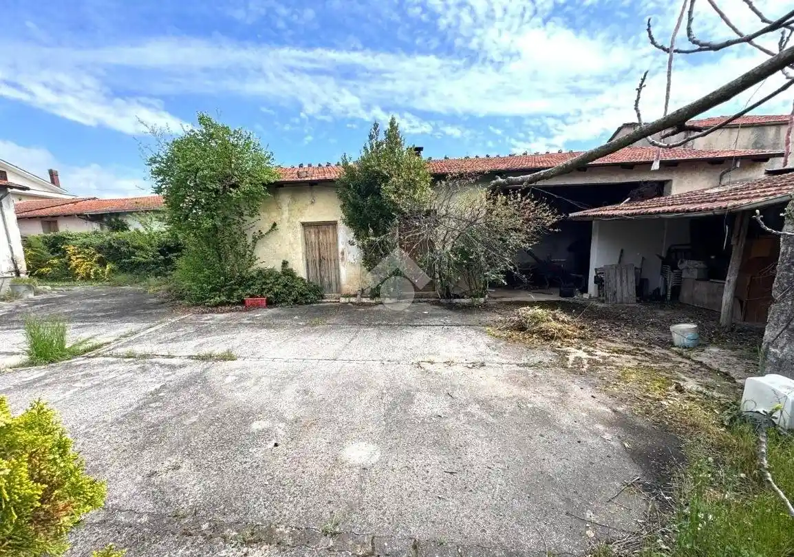 Terratetto unifamiliare via elisabetta camathias 14, Centro, Avezzano - foto 5