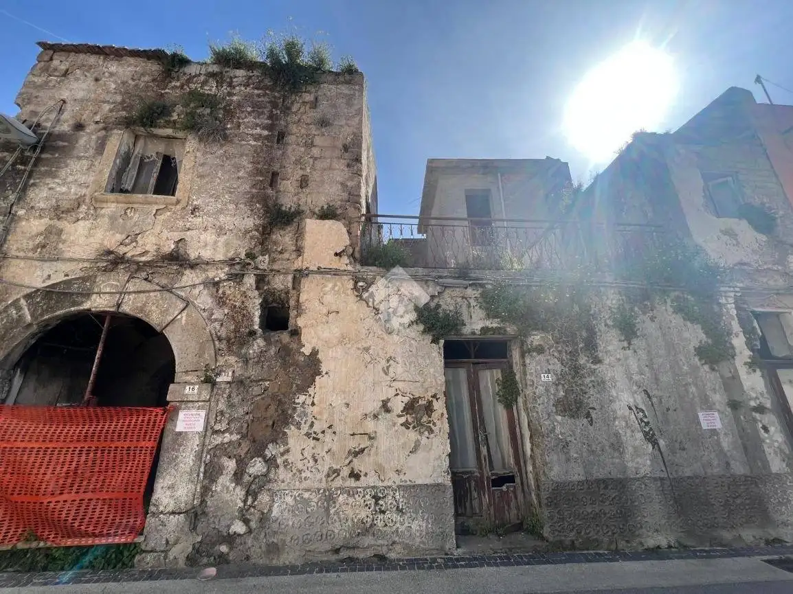 Casa indipendente in vendita a Mondragone