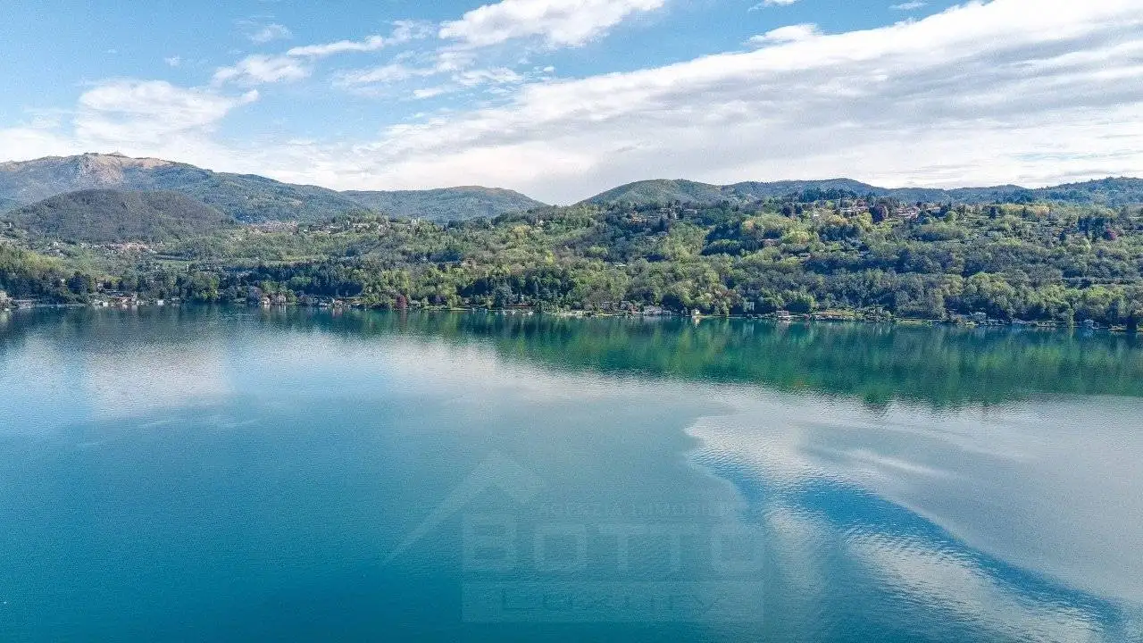 Rustico - Casale in vendita a San Maurizio d'Opaglio