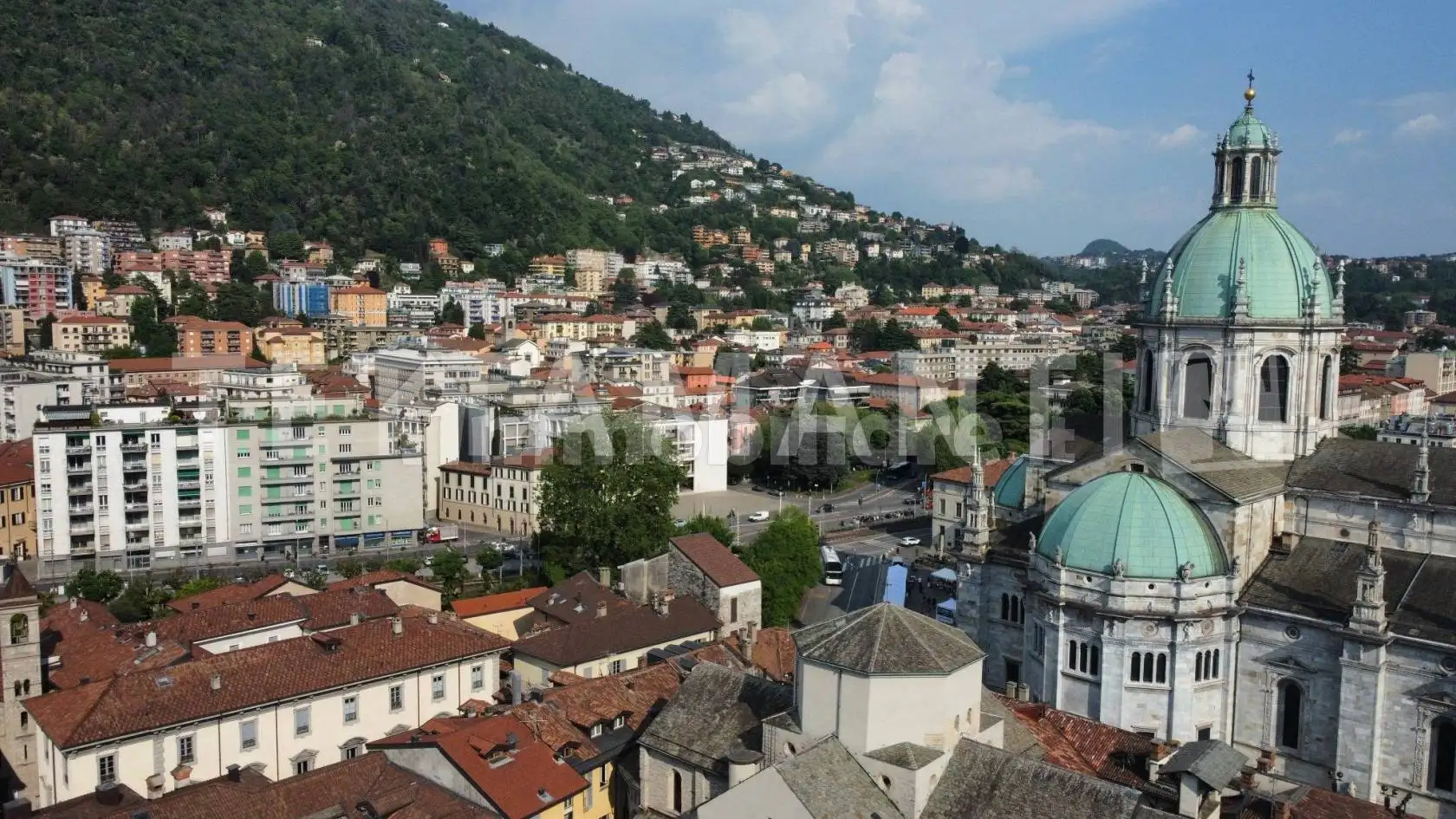 Appartamento in vendita a Como