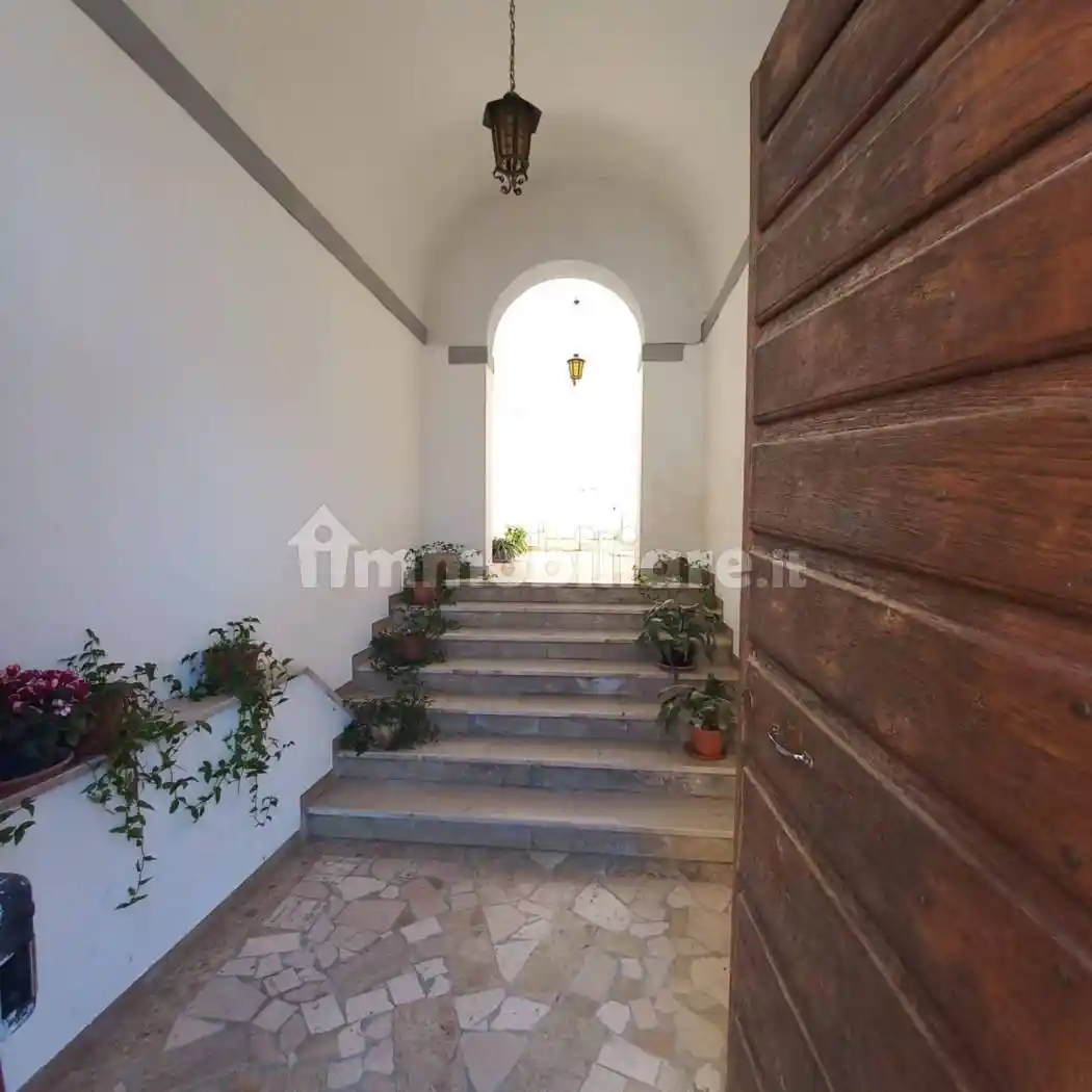 Appartamento in vendita a Monsampietro Morico