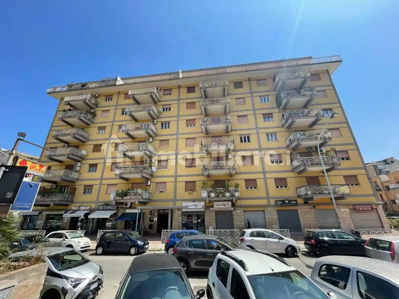 Appartamento in vendita a Palermo