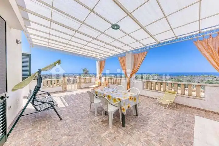 Villa in affitto a Castrignano del Capo