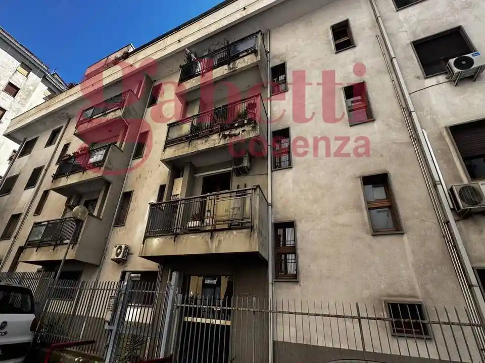 Bilocale Cosenza via Cavalcanti  , 9, Centro, Cosenza - foto 2
