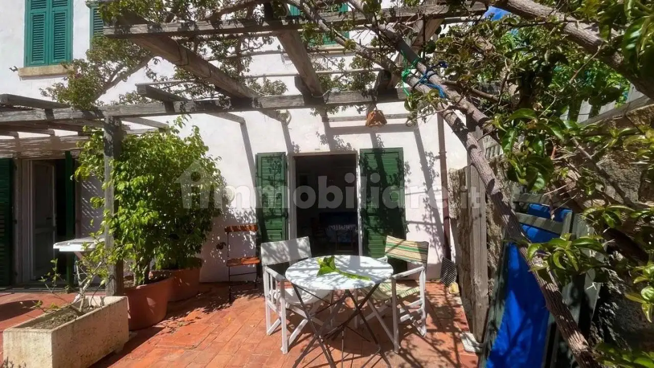 Appartamento in affitto a Isola del Giglio