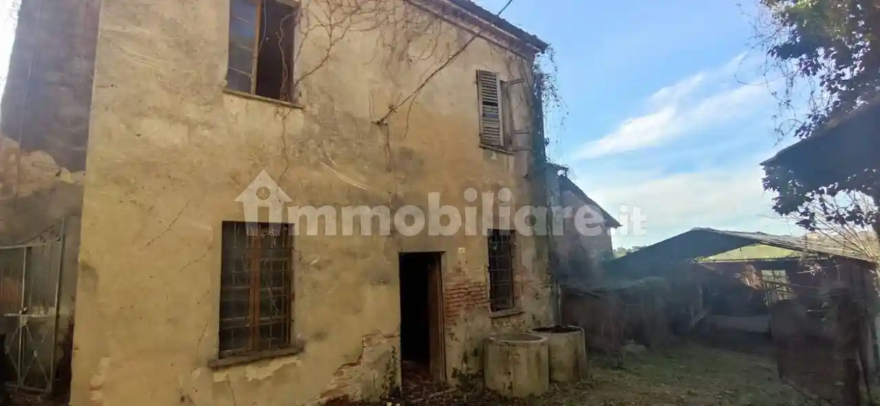 Rustico - Casale in vendita a Ziano Piacentino