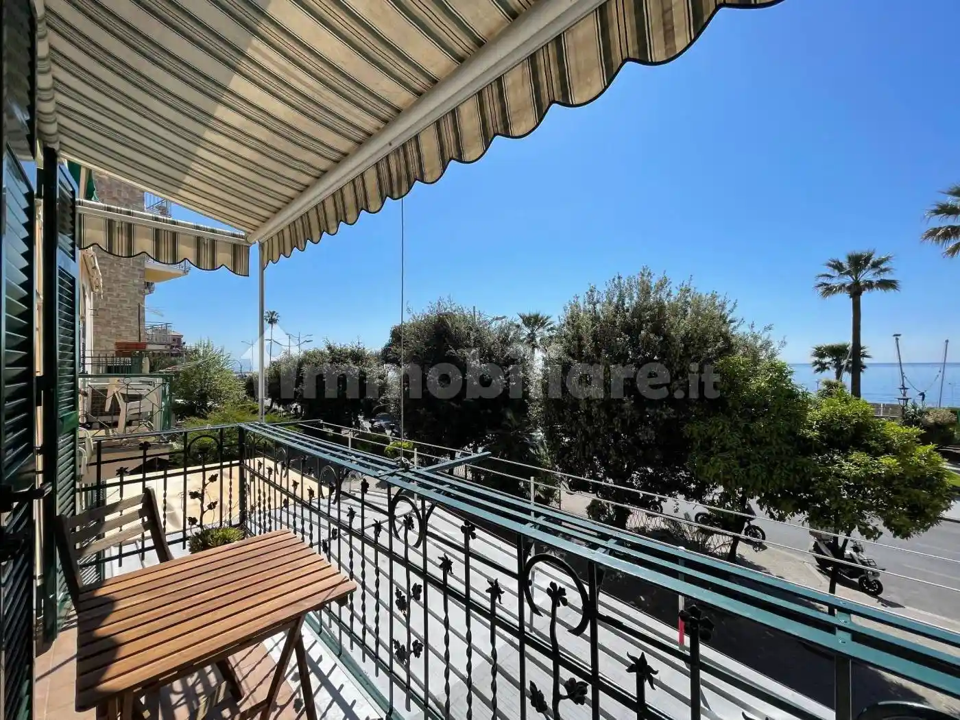 Appartamento in affitto a Varazze