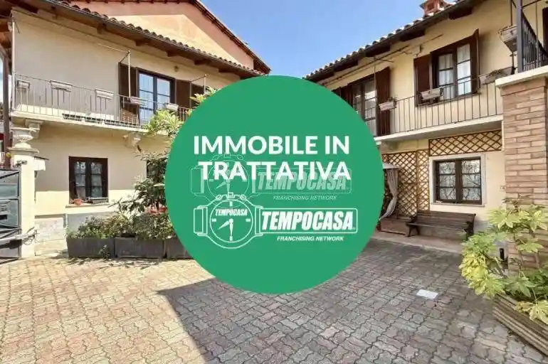 Casa indipendente in vendita a Rivoli