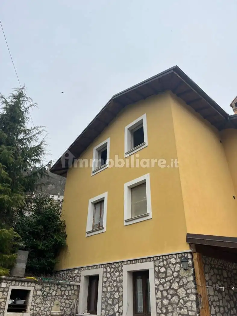 Appartamento in vendita a Ovindoli