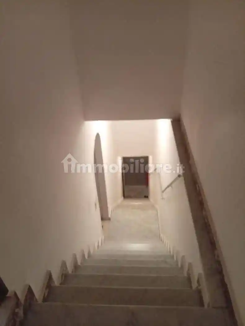 Palazzo - Edificio in vendita a Caltagirone