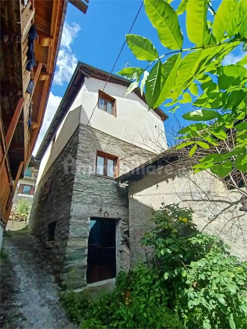 Casa indipendente in vendita a Nus