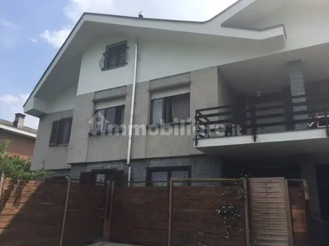 Appartamento in vendita a Rivoli