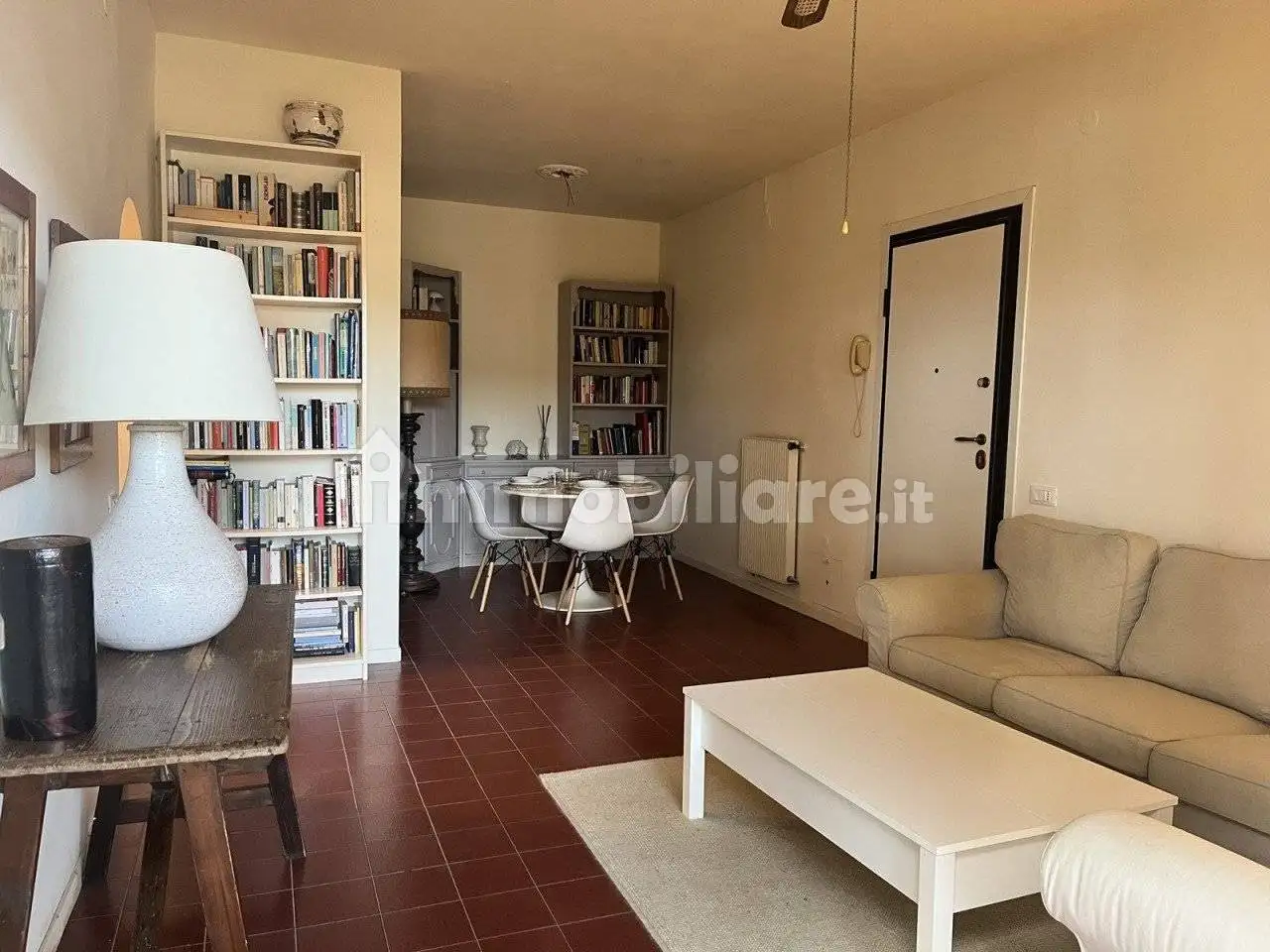 Appartamento in affitto a Montignoso