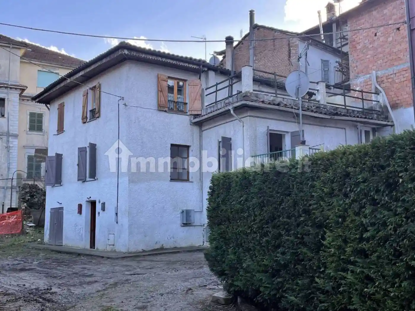 Villa in vendita a Piana Crixia