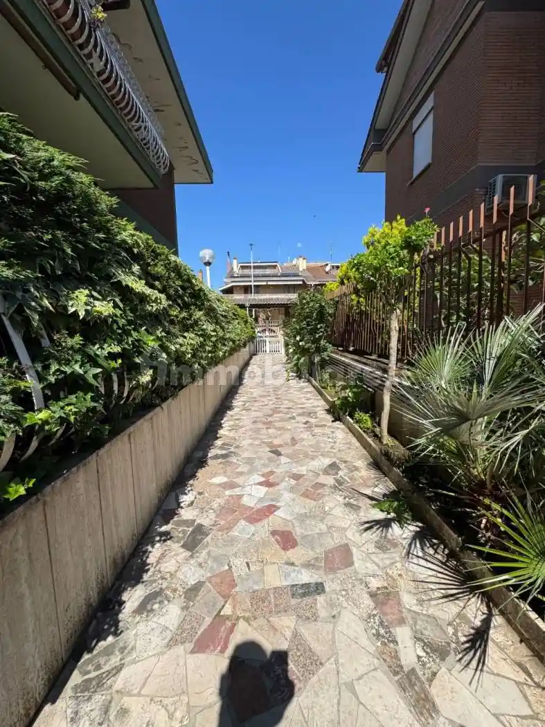 Quadrilocale via Mendicino, 15, Anagnina, Roma - foto 3