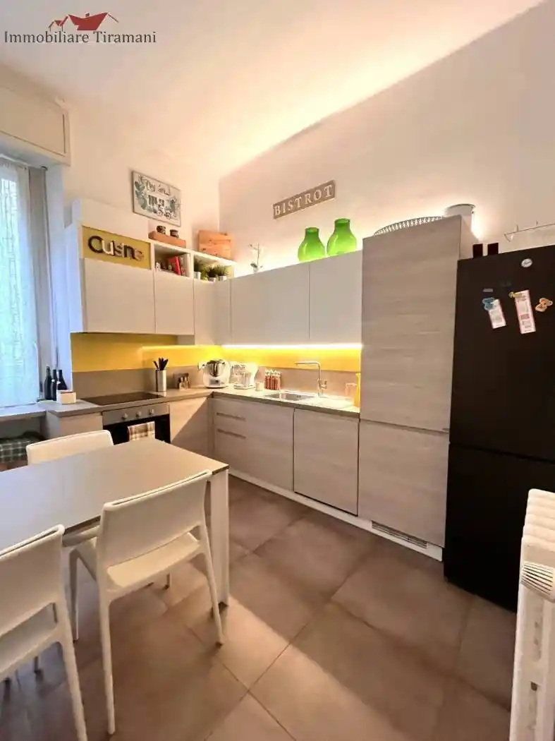 Appartamento in vendita a Piacenza