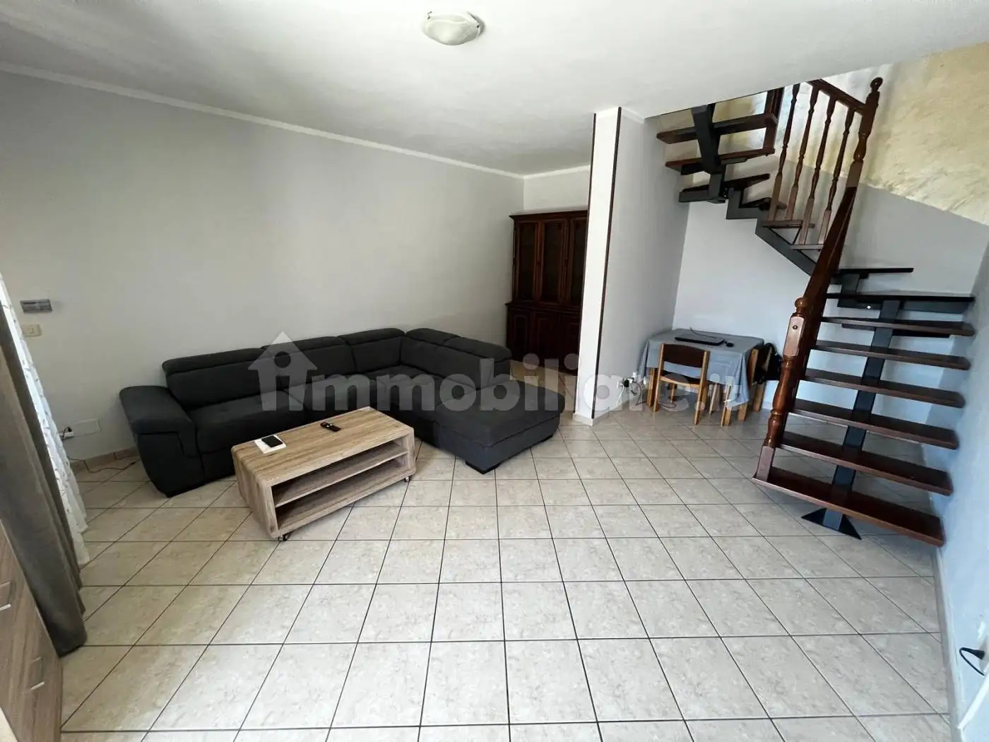 Terratetto unifamiliare via Milano 3, Centro, Cuceglio - foto 2