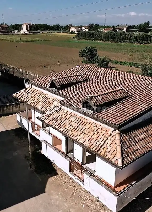 Villa in vendita a Maddaloni