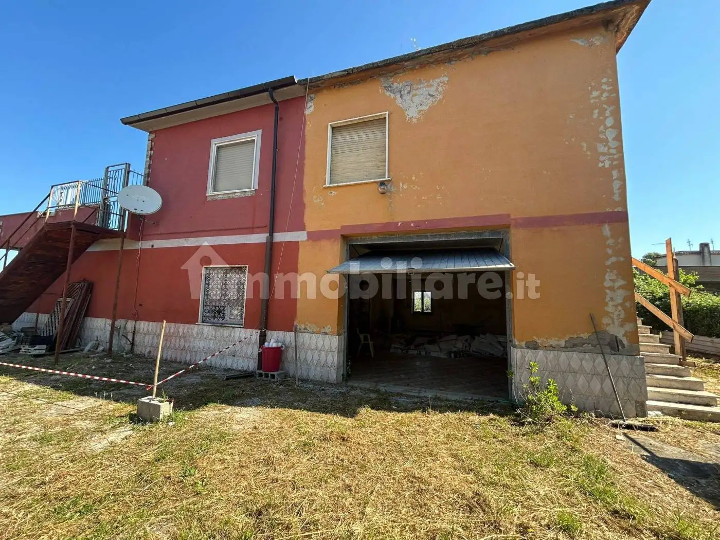 Villa in vendita a Aprilia