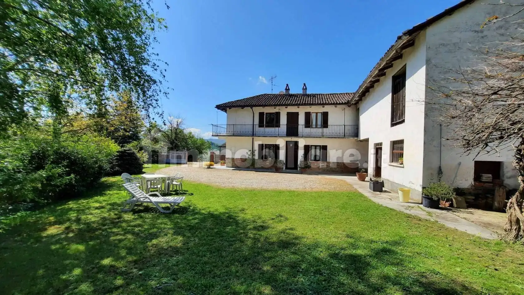 Rustico - Casale in vendita a Neviglie