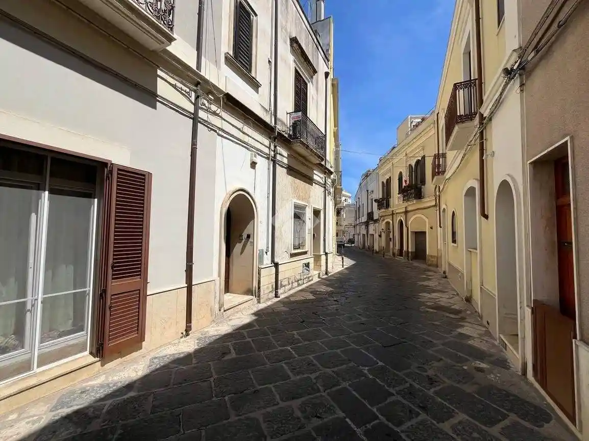 Casa indipendente in vendita a Brindisi